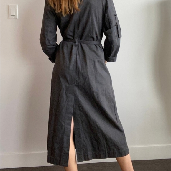 Utility Trench Coat long. Vintinage item. Great condition. Fits medium to large. - Picture 4 of 5